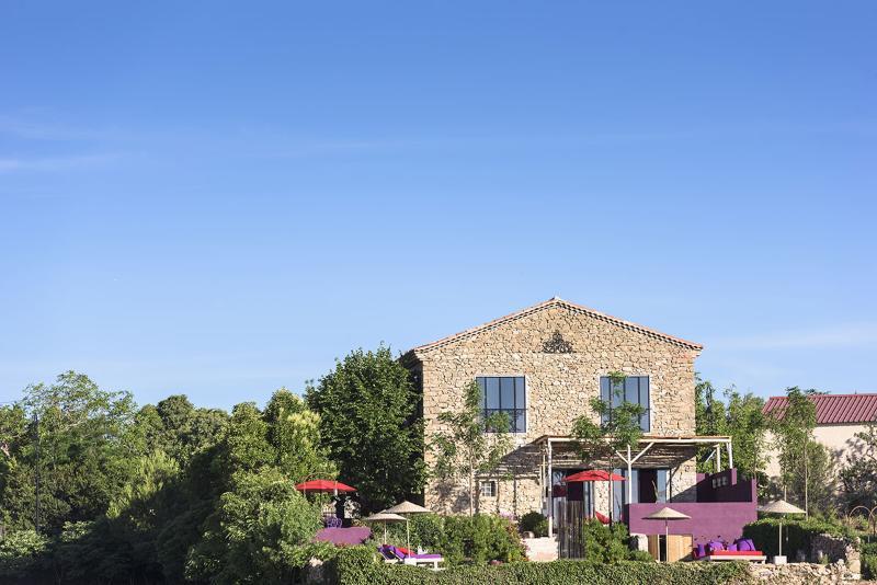 Chateau & Village Castigno - Wine & Hotel Narbonne